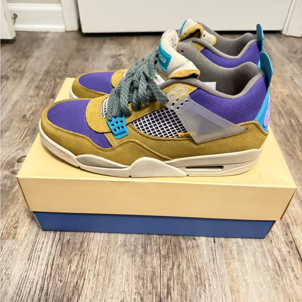 Jordan 4 Retro